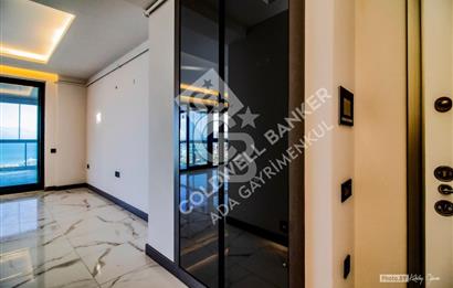 KUŞADASI MERKEZDE DENİZ MANZARALI 3+1 İŞYERİ OFİS