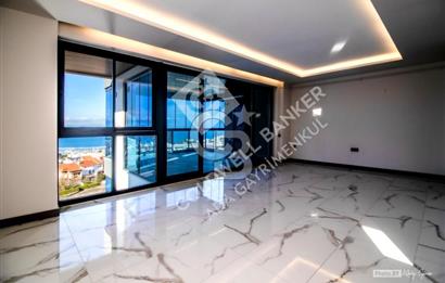 KUŞADASI MERKEZDE DENİZ MANZARALI 3+1 İŞYERİ OFİS