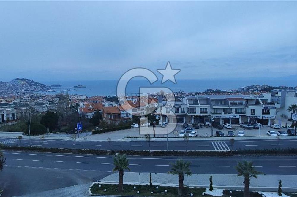 KUŞADASI MERKEZDE DENİZ MANZARALI 3+1 İŞYERİ OFİS