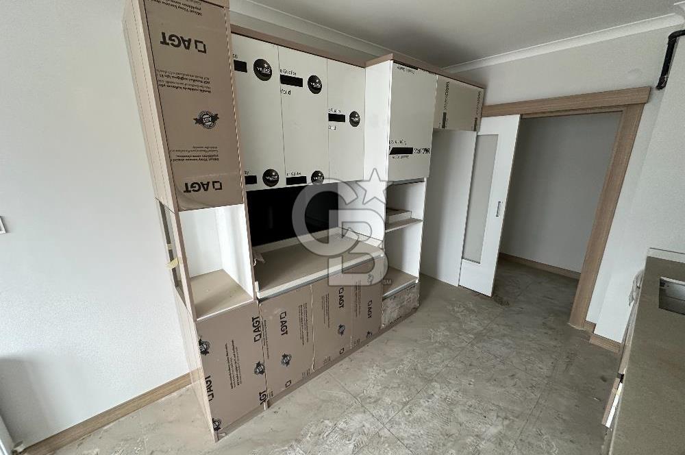 ŞEFKAT MAH. 4+1 G.ODALI E.BANYOLU METROYA YÜRÜME MESAFESİNDE