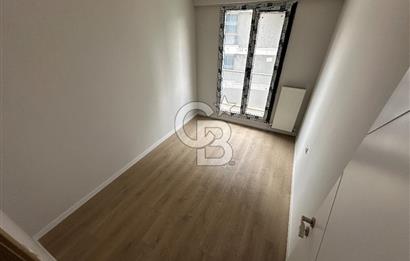 ŞEFKAT MAH. 4+1 G.ODALI E.BANYOLU METROYA YÜRÜME MESAFESİNDE