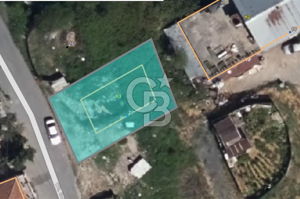 ÇEYMEKÖY ALEMDAĞ’ DA, YOLA CEPHE, 249M2, MÜSTAKİL, PROJESİ HAZIR RUHSATLI VİLLA ARSASI