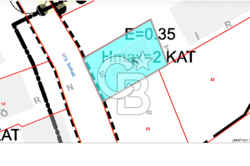 ÇEYMEKÖY ALEMDAĞ’ DA, YOLA CEPHE, 249M2, MÜSTAKİL, PROJESİ HAZIR RUHSATLI VİLLA ARSASI