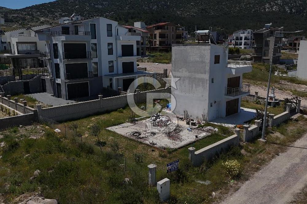 MORDOĞAN KAMUKENTTE DENİZ MANZARALI İMARLI ARSA