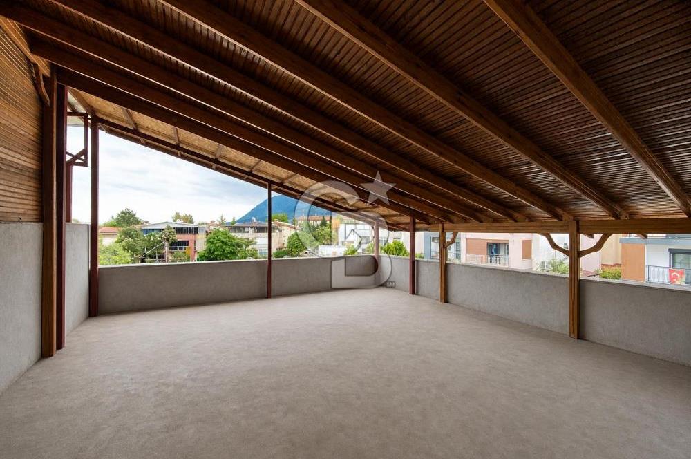 Manisa Güzelyurt'ta Site İçerisinde Villa
