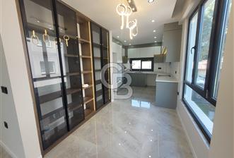 Bahçelievler Mahallesinde 226 m² Satılık 4+1 Villa - 1 - 346962