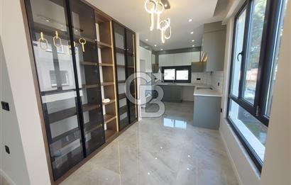 Bahçelievler Mahallesinde 226 m² Satılık 4+1 Villa