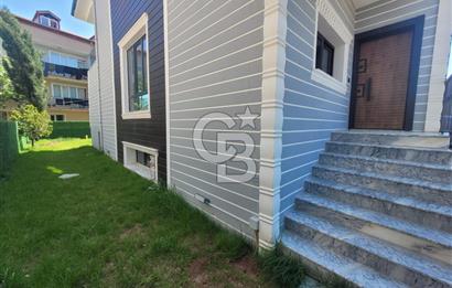 Bahçelievler Mahallesinde 226 m² Satılık 4+1 Villa