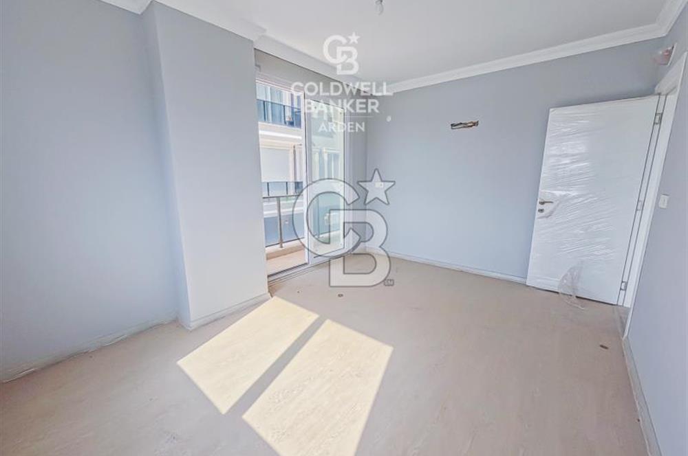 CB ARDEN'DEN ANA CADDE ÜZERİ SATILIK - OFİSE UYGUN YENİ DAİRE