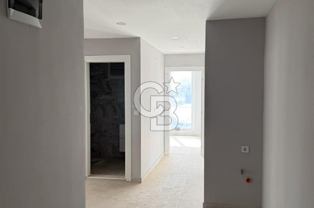 CB ARDEN'DEN ANA CADDE ÜZERİ SATILIK - OFİSE UYGUN YENİ DAİRE