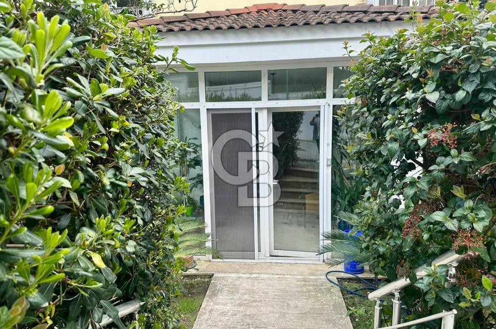 Çekmeköy Merkez mah. Park Konaklar Kiralık 6+2 Villa 