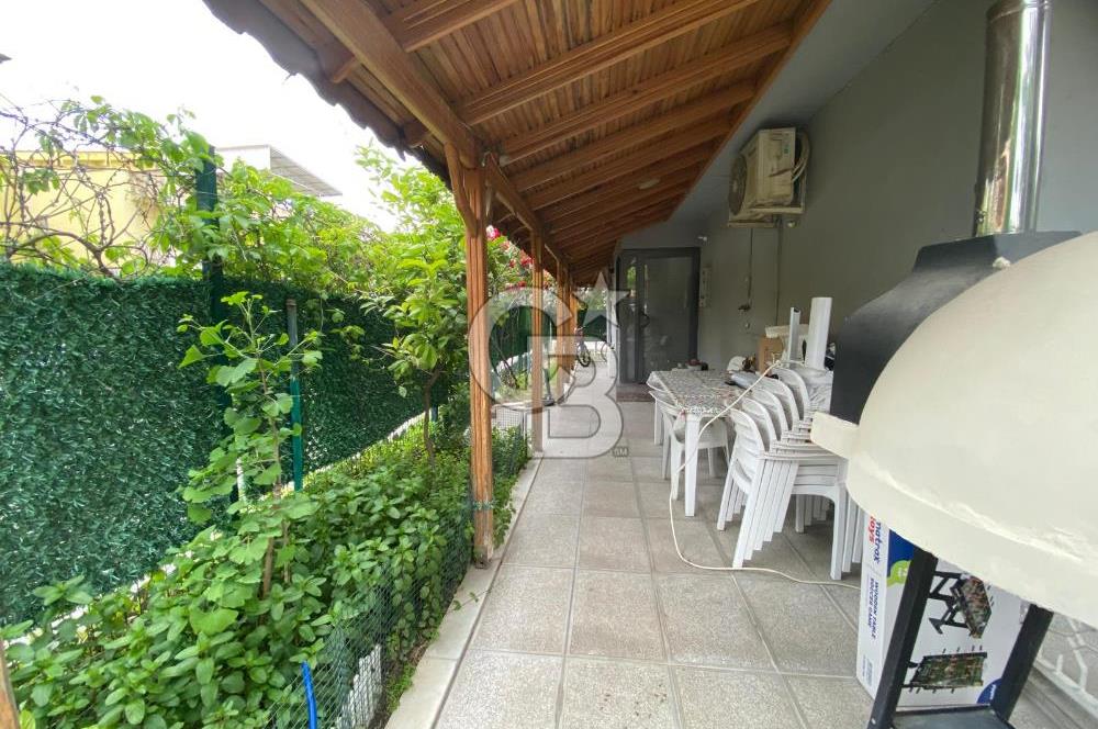 Manisa Güzelyurt'ta Site İçerisinde Villa