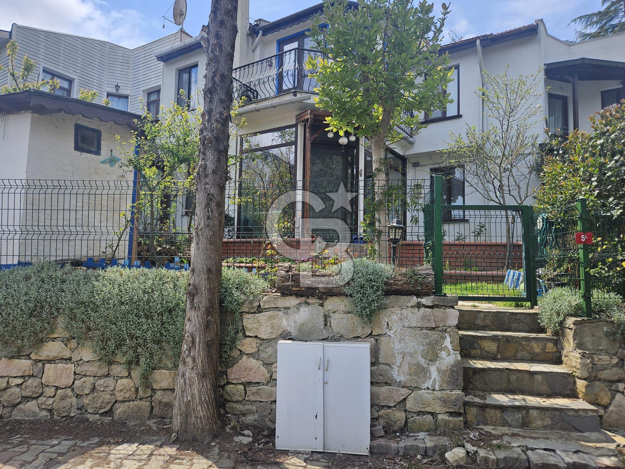Şile Çayırbaşı Mah. Doğanın Kalbinde Satılık Villa
