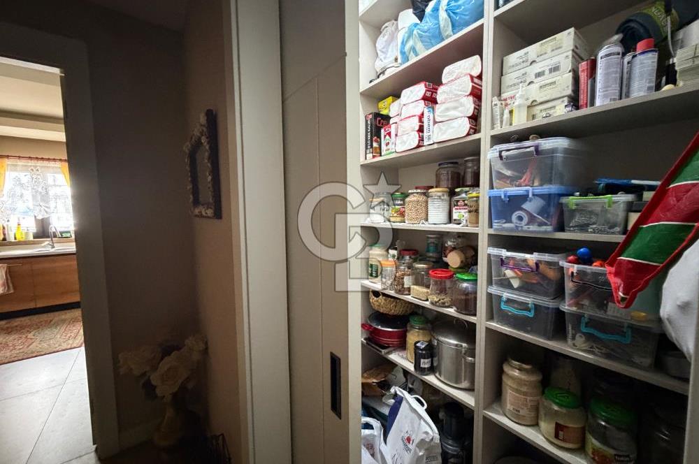 Gölbaşında Ana Cadde Üzeri, Çift Cepheli Kapalı Balkonlu 4+1