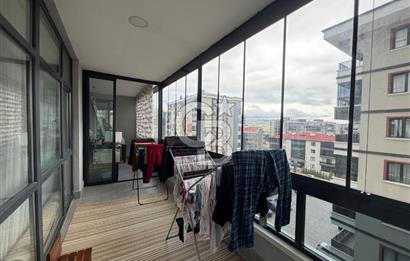 Gölbaşında Ana Cadde Üzeri, Çift Cepheli Kapalı Balkonlu 4+1