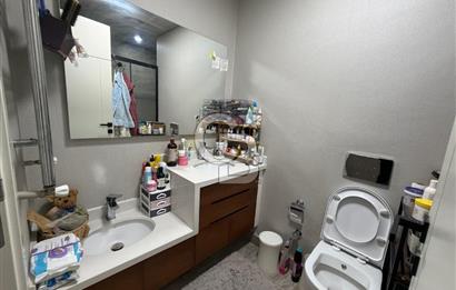 Gölbaşında Ana Cadde Üzeri, Çift Cepheli Kapalı Balkonlu 4+1