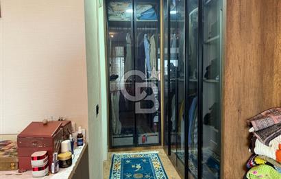 Gölbaşında Ana Cadde Üzeri, Çift Cepheli Kapalı Balkonlu 4+1