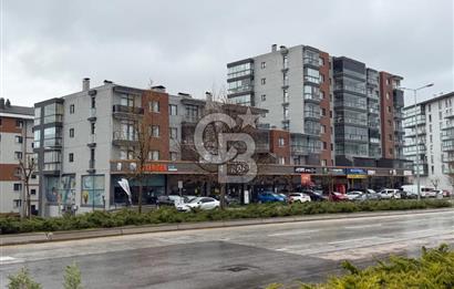 Gölbaşında Ana Cadde Üzeri, Çift Cepheli Kapalı Balkonlu 4+1