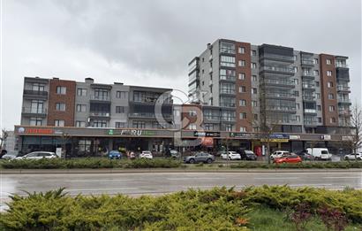 Gölbaşında Ana Cadde Üzeri, Çift Cepheli Kapalı Balkonlu 4+1