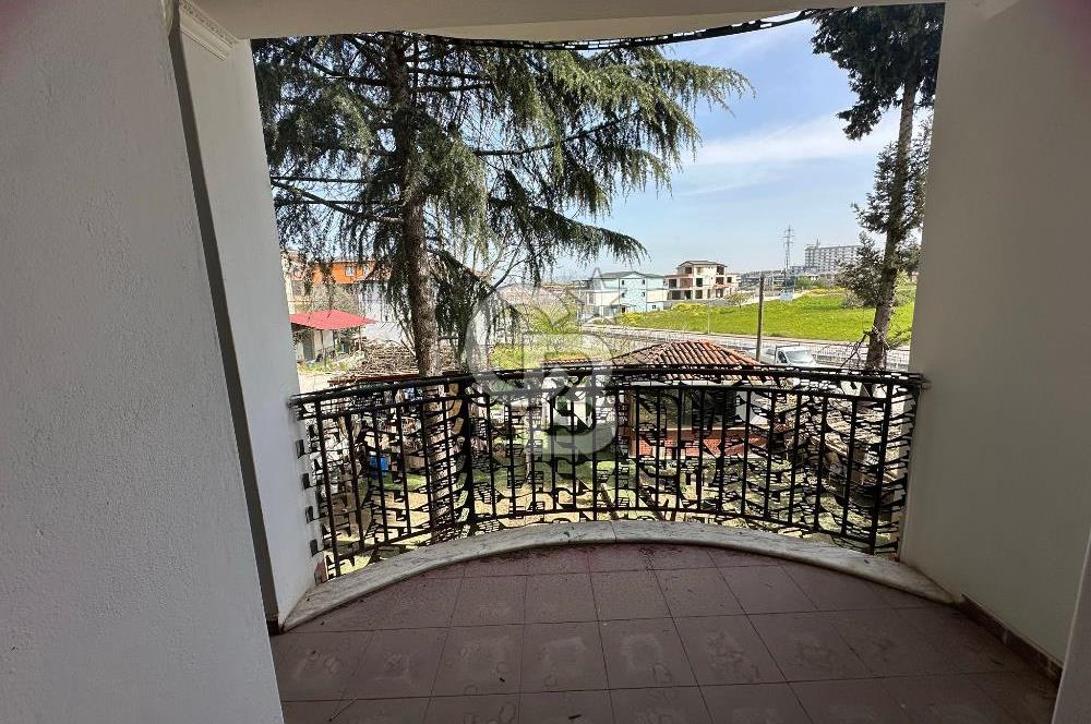 GÖLCÜK YAZLIK'TA KİRALIK MALİKANE KURUMSAL KULLANIMA UYGUN.