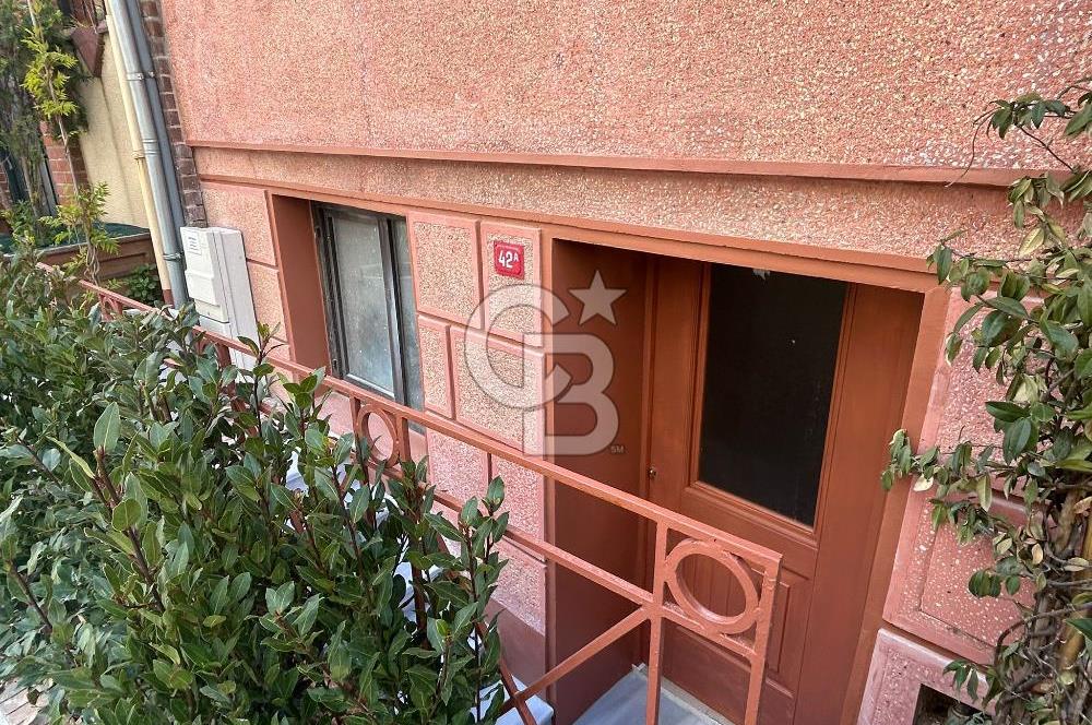 Ortaköyde Komple Bina | Yenilenmiş, Çok Amaçlı Kullanıma Uygun