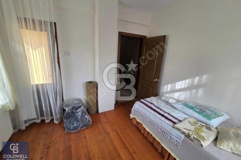 KARTEPE MAŞUKİYE SİTEİÇİ GÖL MANZARALI KİRALIK 5+1 BAHÇELİ VİLLA