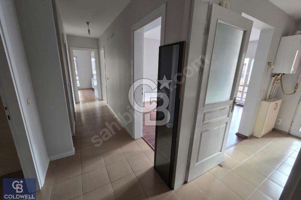 İZMİT KENT KONUT 2. ETAP'TA İÇİ YENİLENMİŞ 2+1 KİRALIK DAİRE