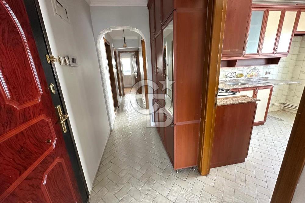 Karşıyaka Bahçelievler Cevdet Bilsay Caddesinde 3+1 KiralıkDaire