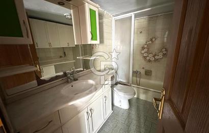 Karşıyaka Bahçelievler Cevdet Bilsay Caddesinde 3+1 KiralıkDaire