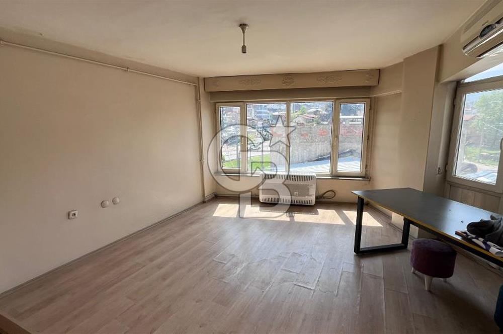 Bursa Merkezde Uygun Fiyatlı 2+1 - Oturum & Yatırım Fırsatı