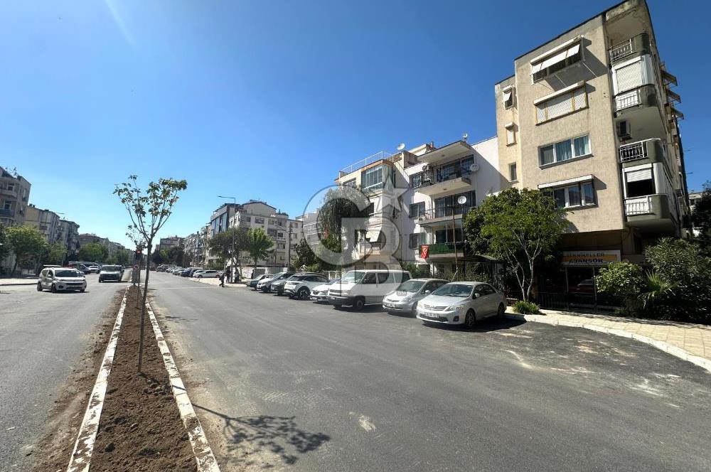 Karşıyaka Bahçelievler Cevdet Bilsay Caddesinde 3+1 KiralıkDaire