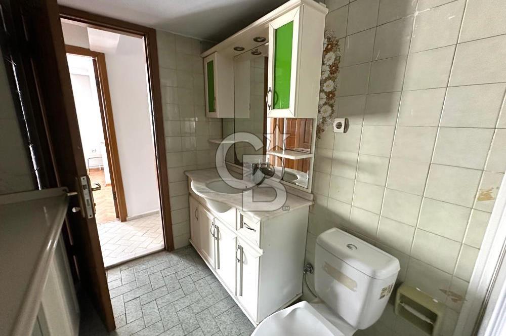 Karşıyaka Bahçelievler Cevdet Bilsay Caddesinde 3+1 KiralıkDaire