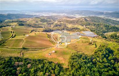 SEFERİHİSAR GÖLCÜK 'DE 10.000 M2 SATILIK ARAZİ