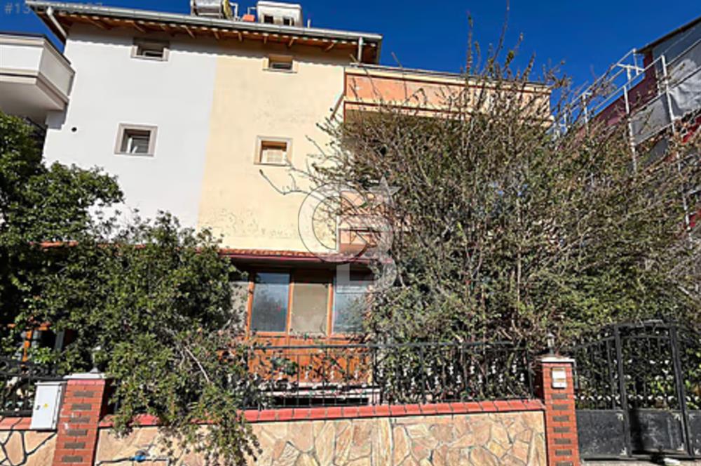 SEFERİHİSAR ÜRKMEZ SATILIK 3+1 VİLLA