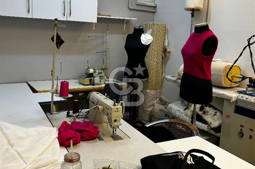 Şişli Hacı Mansur Sokakta devren kiralık gelinlik dükkanı 