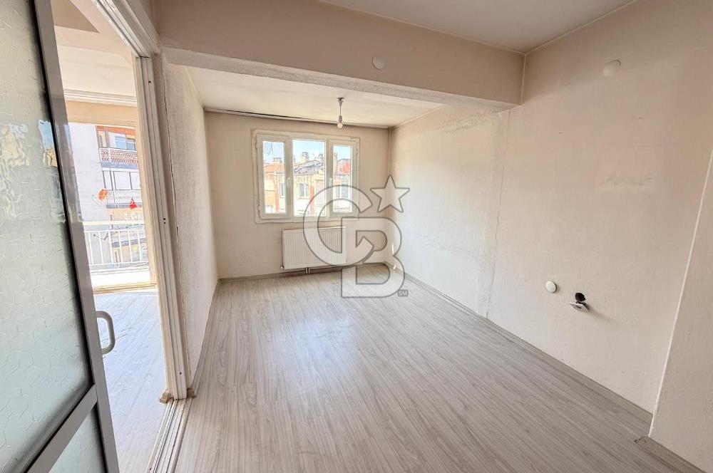 EVONADAN UTKU MH MERKEZİ KONUMDA KİRALIK 2+1 KAPALI MUTFAK DAİRE
