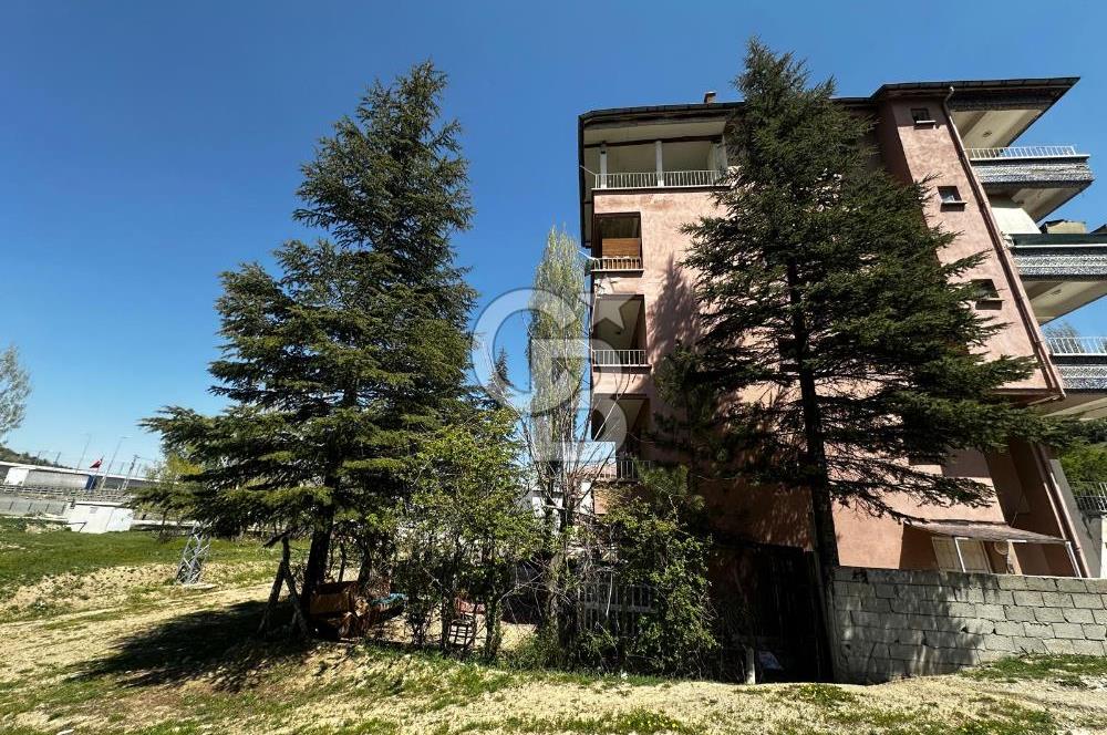 LALAHAN ATATÜRK CADDESİ ÜZERİ YOLA CEPHE KOMPLE SATILIK BİNA