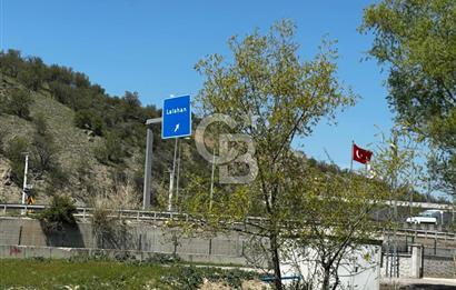 LALAHAN ATATÜRK CADDESİ ÜZERİ YOLA CEPHE KOMPLE SATILIK BİNA
