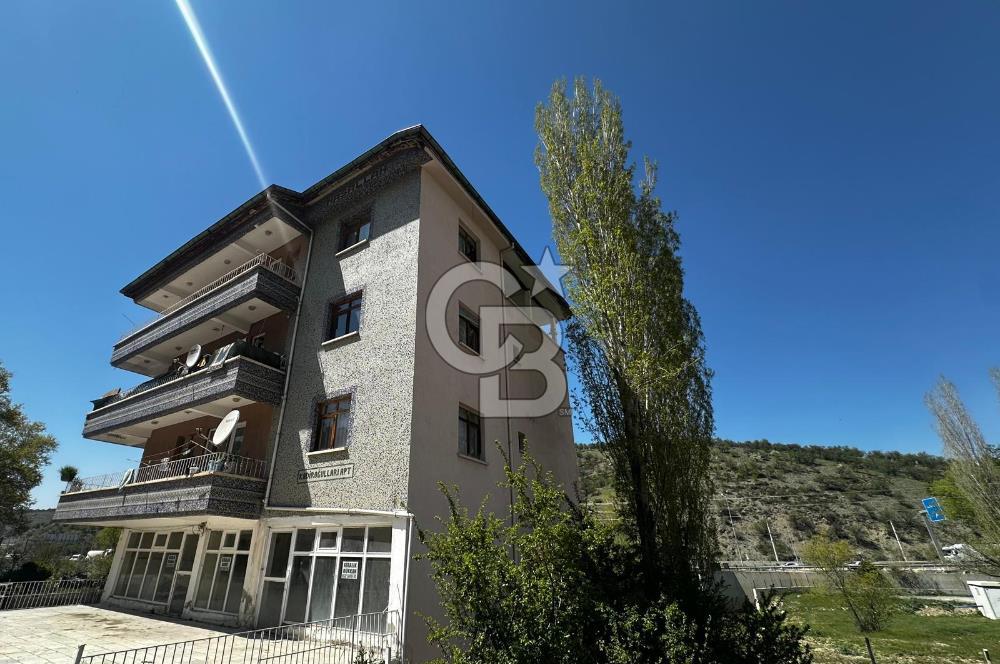 LALAHAN ATATÜRK CADDESİ ÜZERİ YOLA CEPHE KOMPLE SATILIK BİNA