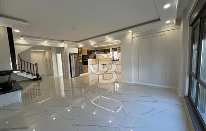 BAŞİSKELE KÖRFEZ MAH BARIŞ İNŞAAT VELüX 4+1 LÜKS VİLLA SATILIK