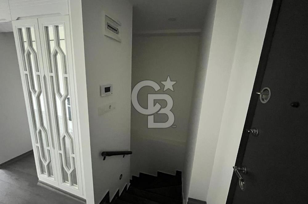BAŞİSKELE YAYLACIK MAH MERKEZİ KONUMDA 1+1 GENİŞ TERS DUBLEKS
