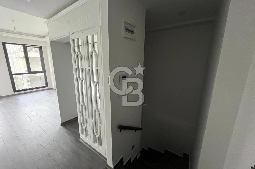 BAŞİSKELE YAYLACIK MAH MERKEZİ KONUMDA 1+1 GENİŞ TERS DUBLEKS