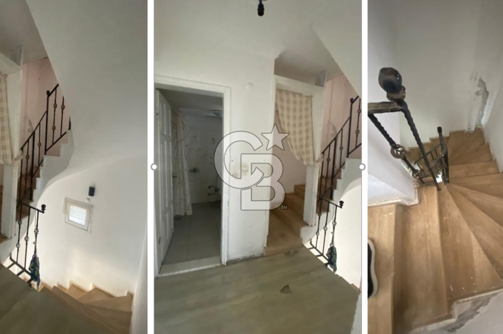 Bodrum Umurça'da Deniz Manzaralı 6+3 Satılık Müstakil Ev