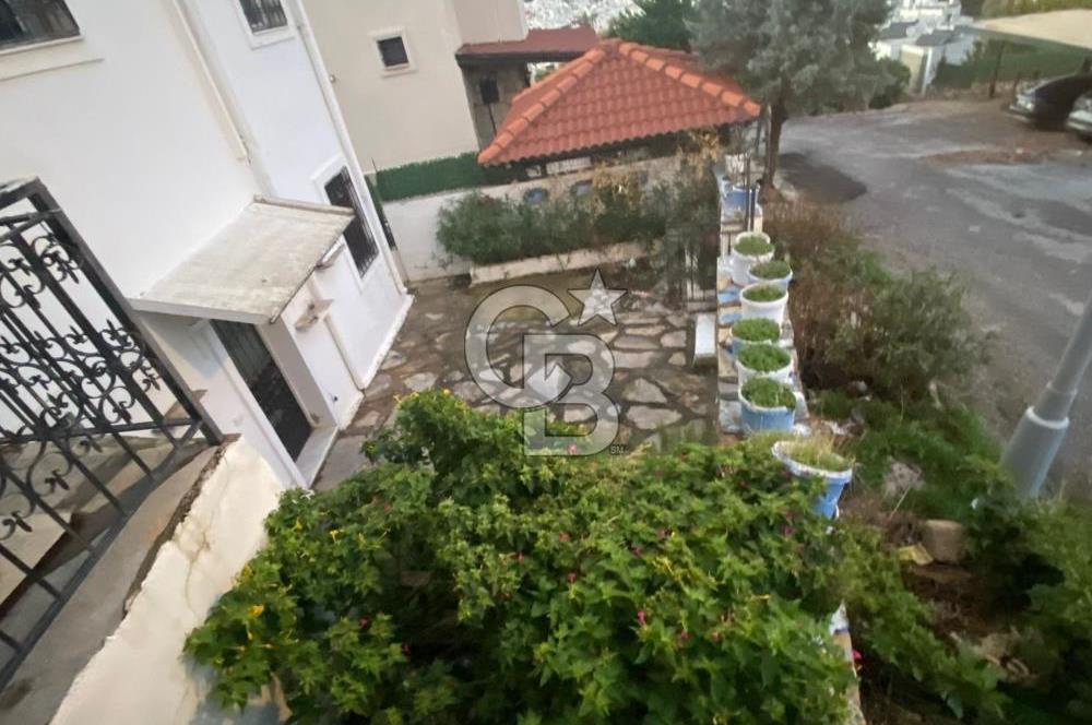 Bodrum Umurça'da Deniz Manzaralı 6+3 Satılık Müstakil Ev