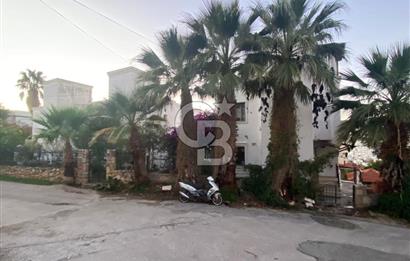 Bodrum Umurça'da Deniz Manzaralı 6+3 Satılık Müstakil Ev