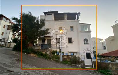 Bodrum Umurça'da Deniz Manzaralı 6+3 Satılık Müstakil Ev