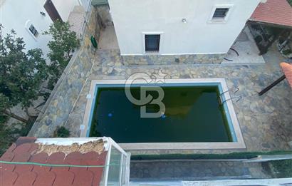 Bodrum Umurça'da Deniz Manzaralı 6+3 Satılık Müstakil Ev