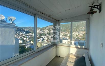 Bodrum Umurça'da Deniz Manzaralı 6+3 Satılık Müstakil Ev