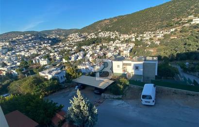 Bodrum Umurça'da Deniz Manzaralı 6+3 Satılık Müstakil Ev