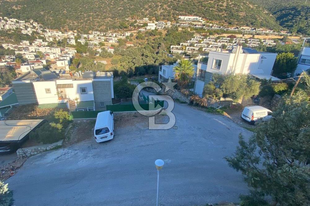 Bodrum Umurça'da Deniz Manzaralı 6+3 Satılık Müstakil Ev